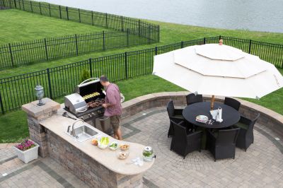 Large Deck with Outdoor Kitchen